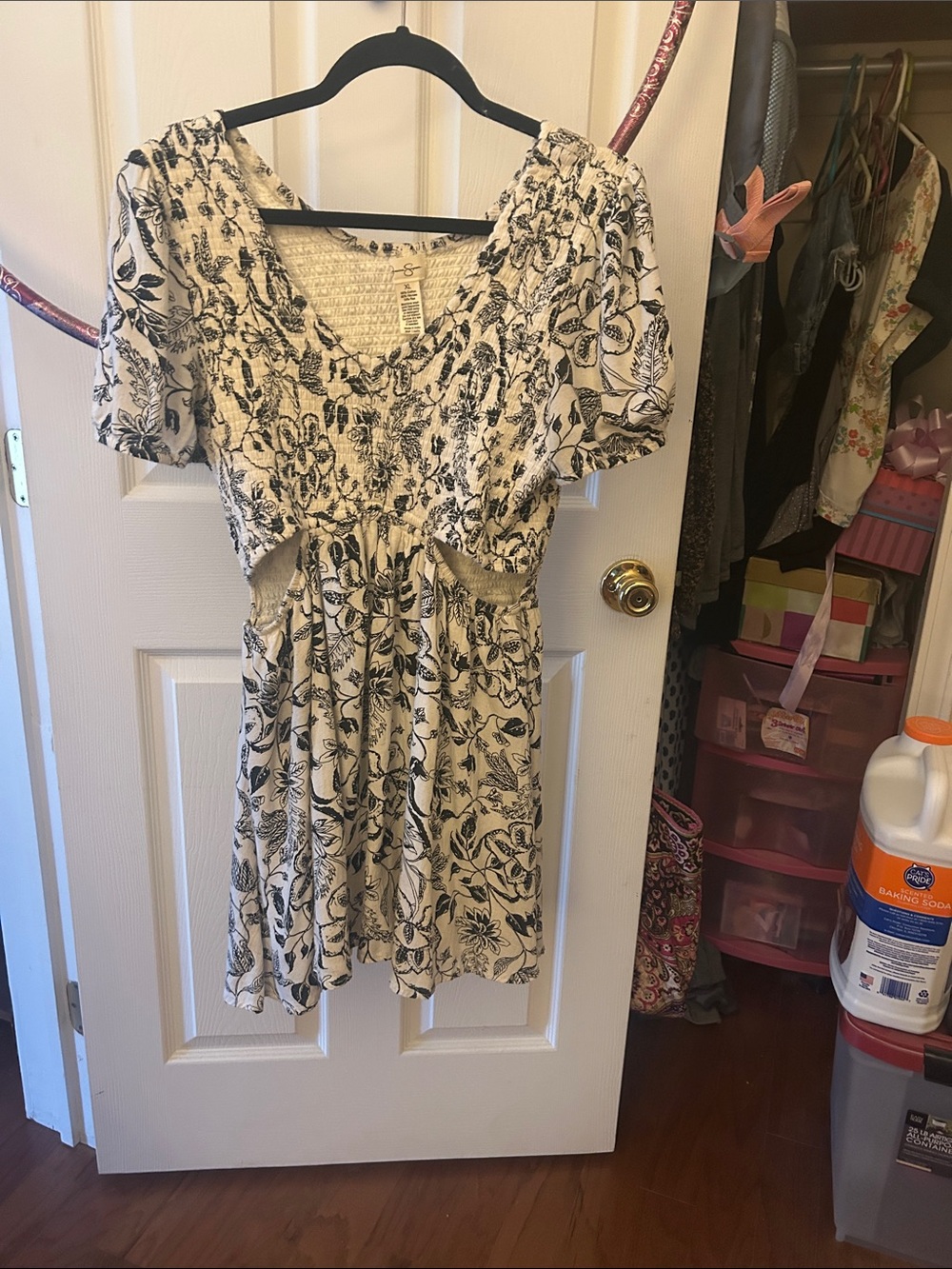 Jessica Simpson Cream Top with Black Floral Print